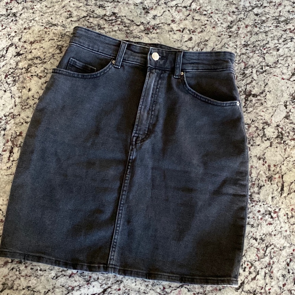 Black denim mini/pencil skirt from H&M